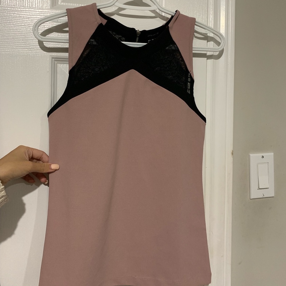 Dynamite Sleeveless top